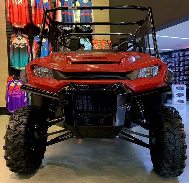 Honda Pioneer 1000 – 2024