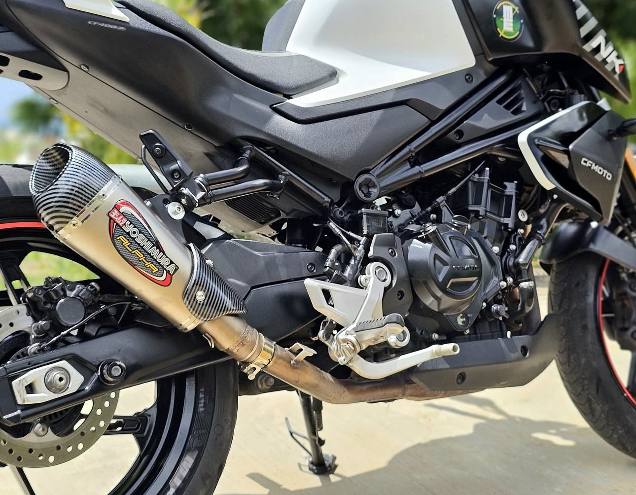 CF Moto 450 NK – 2024